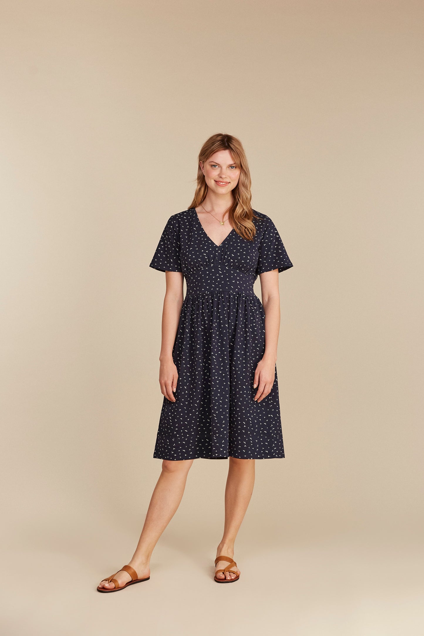 Carissa Mekko - Luomupuuvillaa - Navy - People Tree - Lyhyt kesämekko - Eettinen ja ekologinen valmistus - Vastuullinen mekko