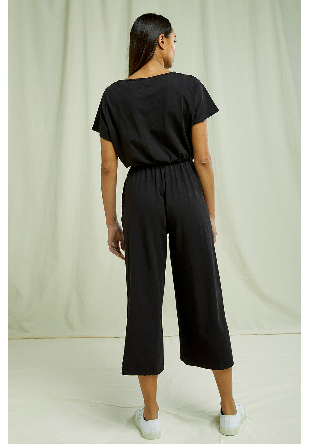 Evelyn jumpsuit - Musta haalari - Luomupuuvillaa - People Tree