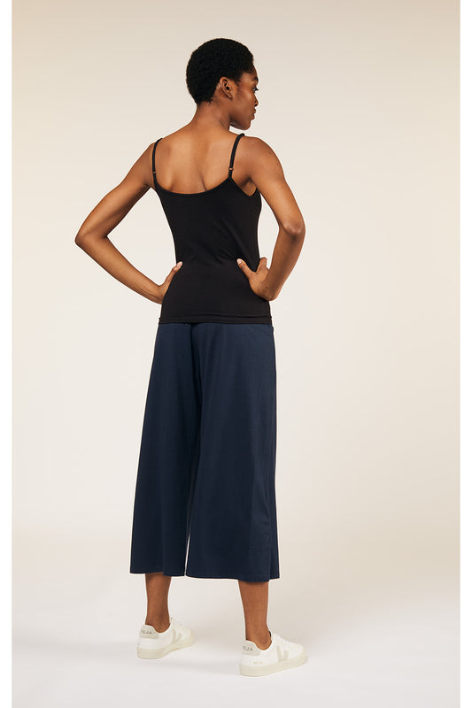 Jemma Camisole Toppi - Musta - Reilun kaupan luomupuuvillaa - People Tree - Eettinen ja ekologinen vaate