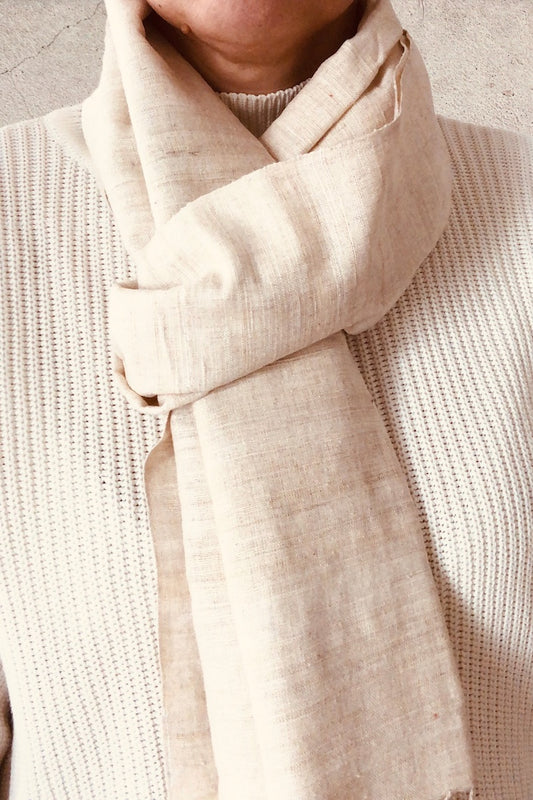 Silkkihuivi - Luonnonvalkoinen - Raakasilkkiä - 200cm x 50cm - Fair Trade - Eettinen valmistus - Juhlahuivi